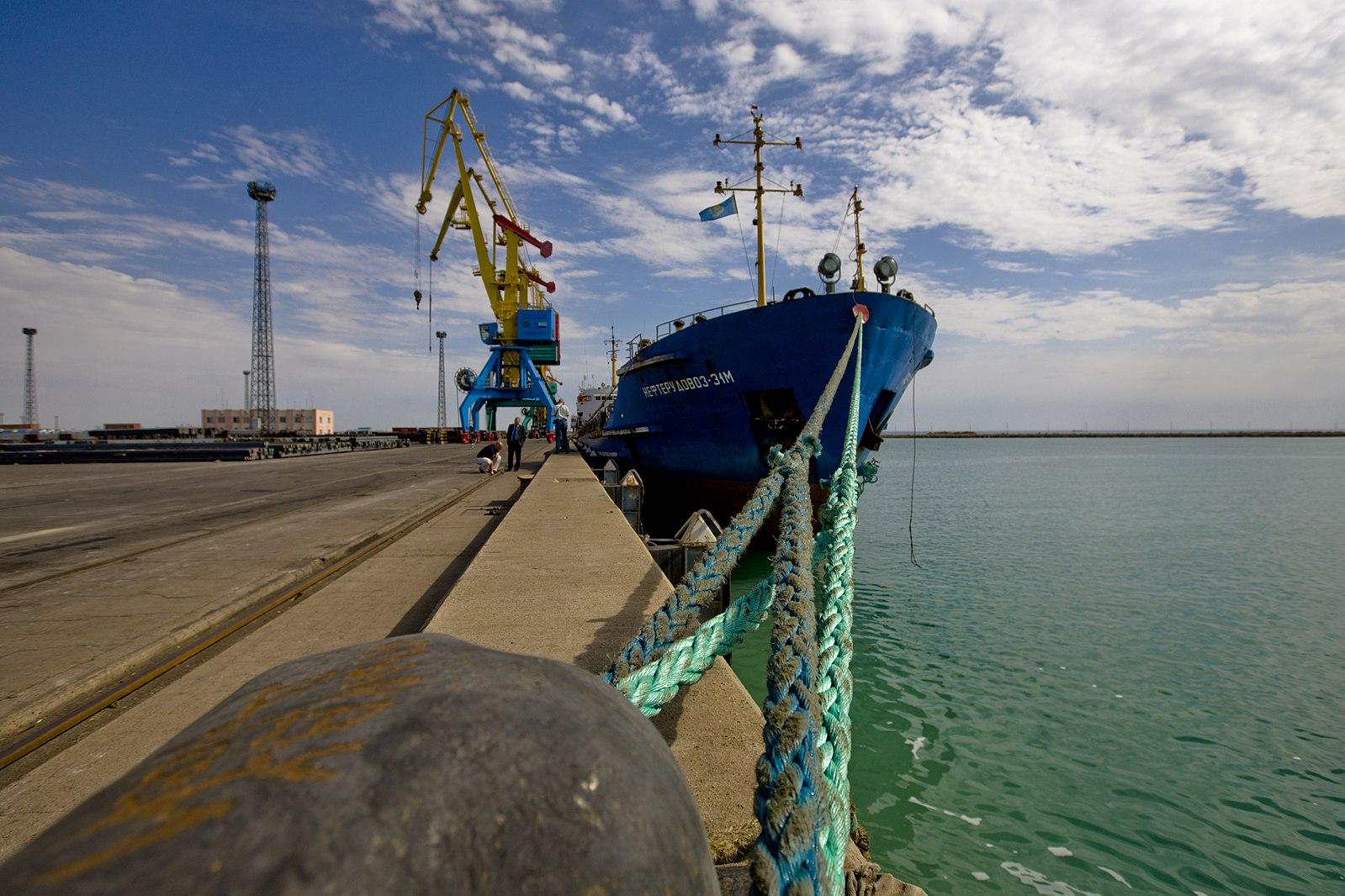 Figure 2. International Sea Port of Aktau (Source: Ashina via Wikimedia Commons, 2008)