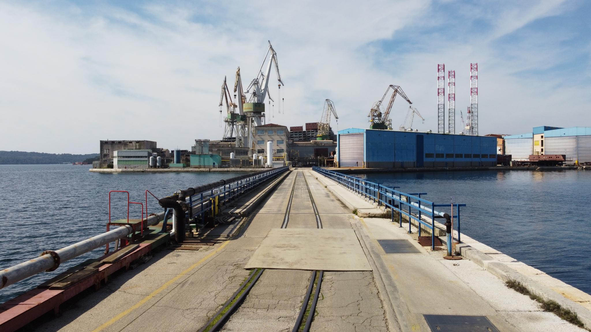 Fig. 6 View of Uljanik from the bridge, by Pierre Alain Croset, 2024