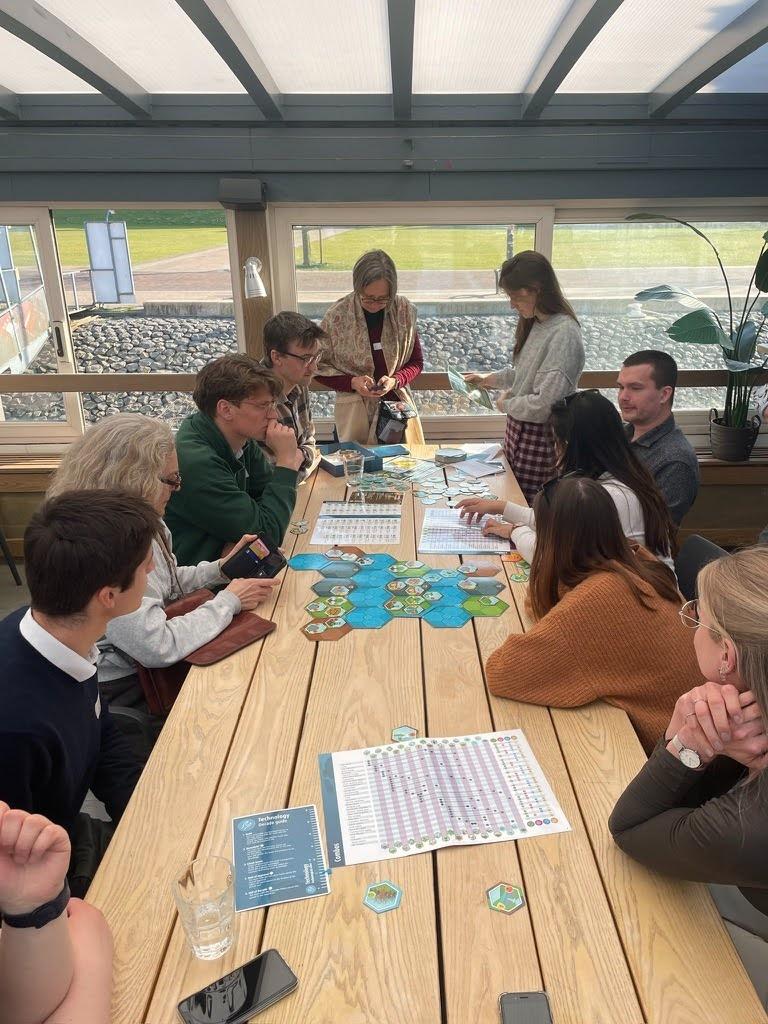 Playing the game at city scale