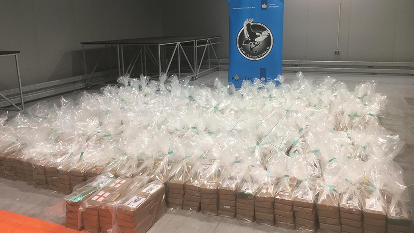 Drug seizure by the HARC-team (Hit and Run Cargo-team) in Rotterdam, a cooperative unit of Dutch Customs, Public Prosecution Service, Revenue Service, and Sea Port Police. Image: Openbaar Ministerie.