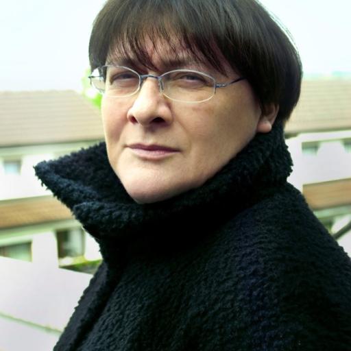 Lucija Ažman Momirski