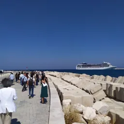 Reporting from the Workshop “Ti Porto a Bari”: A Landscape Exercise for the Port-City Relations in Bari