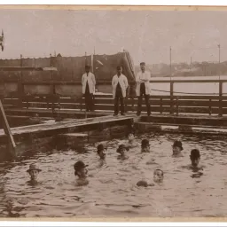 Swimming in Port Cities: What Rotterdam can learn from Basel